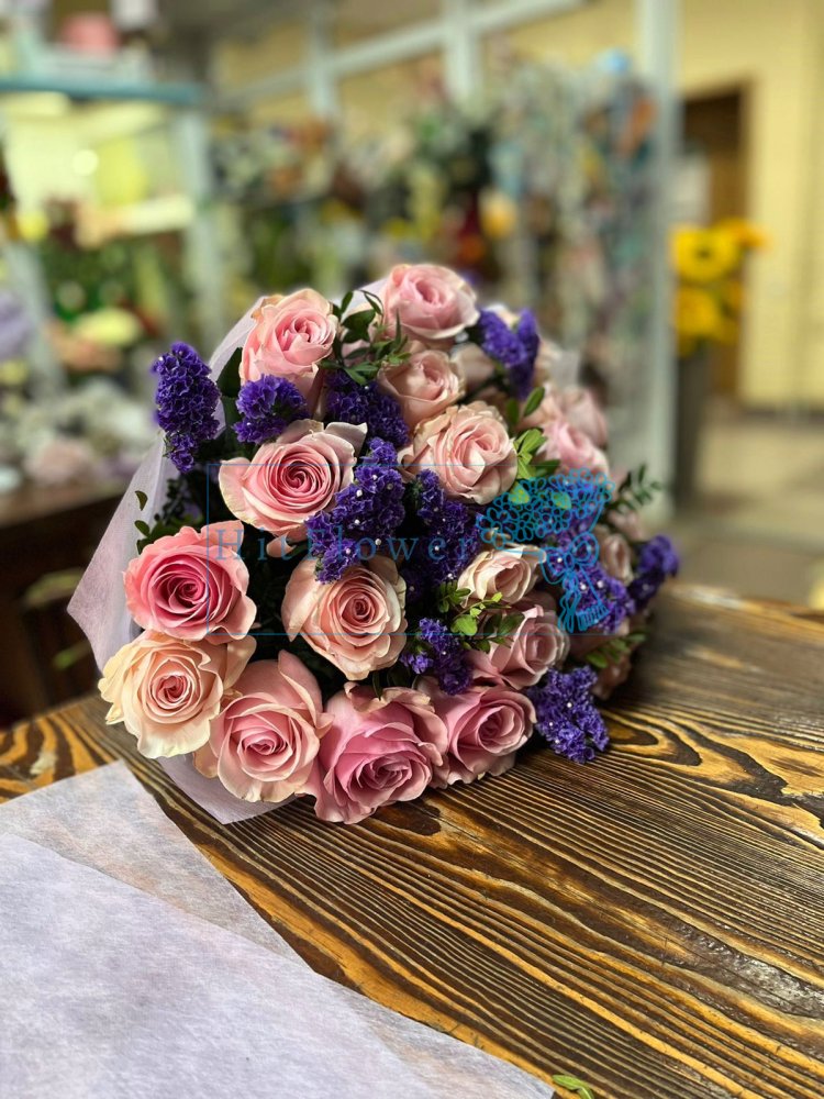 Букет цветов Десерт Букет цветов из: Розы